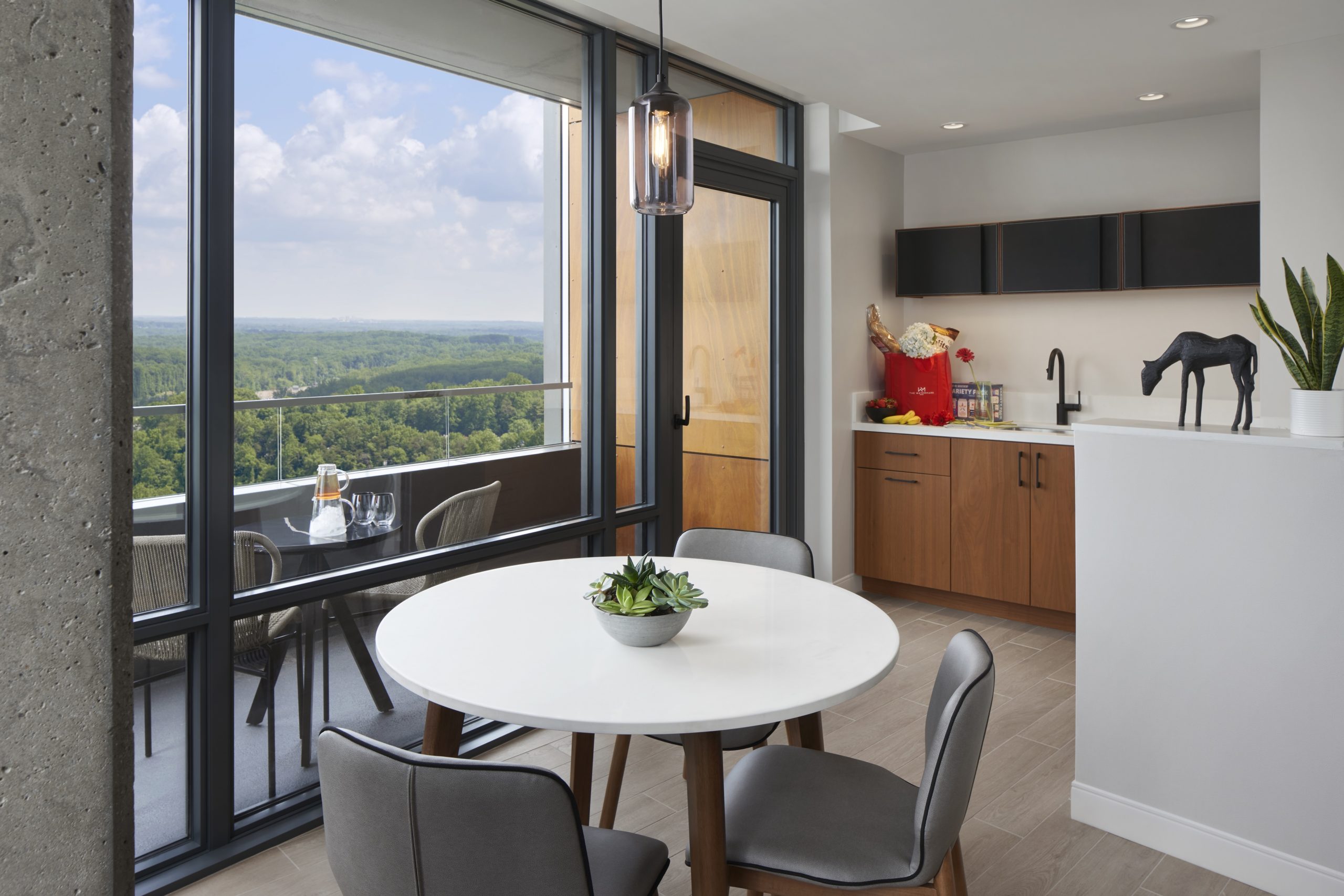 Corner suite dining and kitchen area